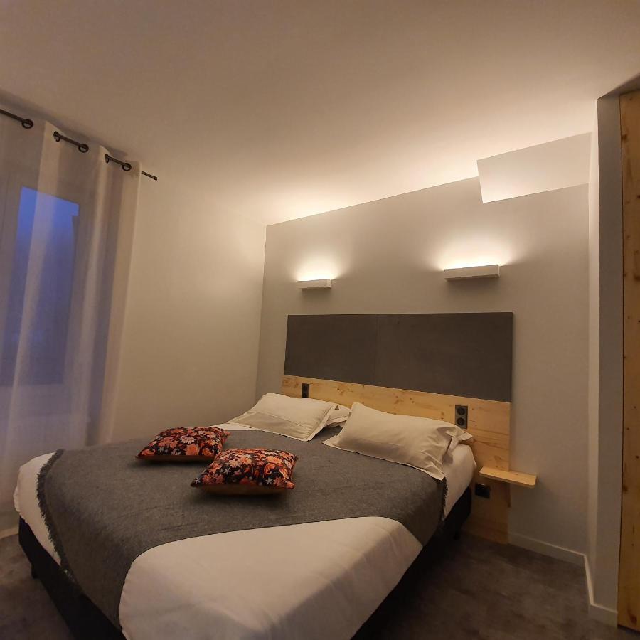 Le Castelet Hotel Le Mont-Dore Bagian luar foto