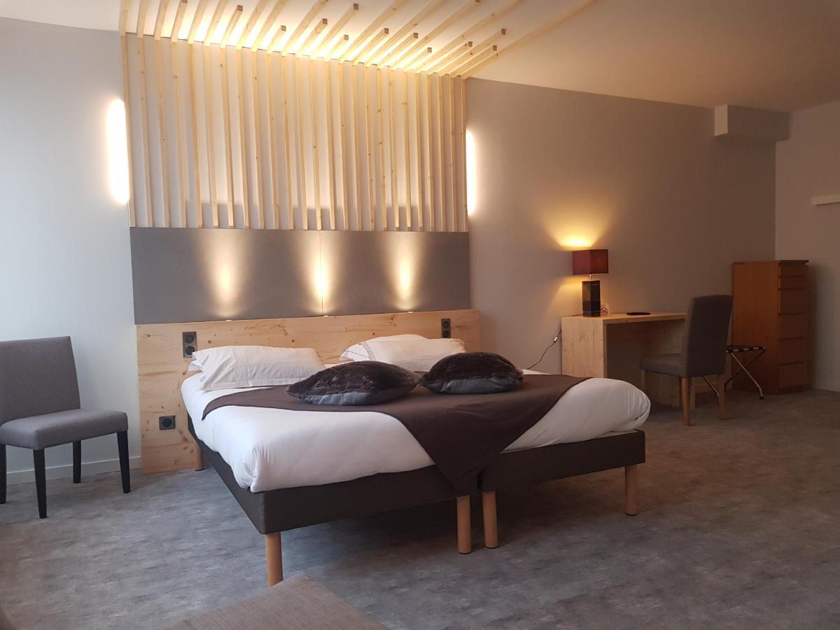 Le Castelet Hotel Le Mont-Dore Bagian luar foto