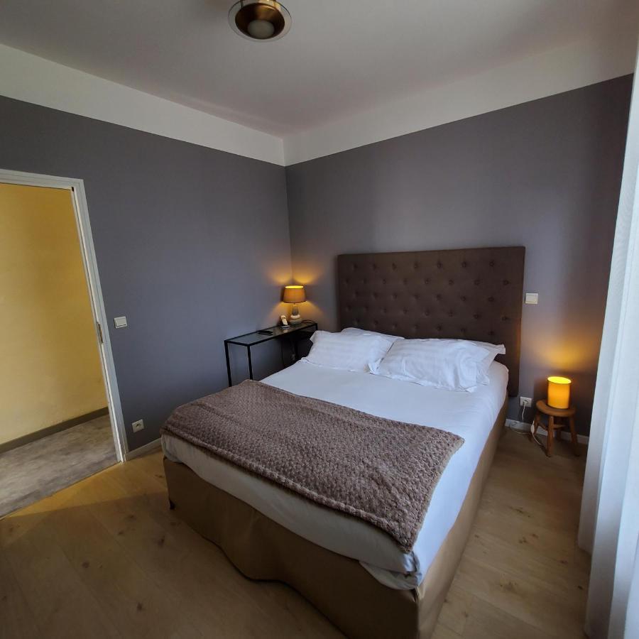 Le Castelet Hotel Le Mont-Dore Bagian luar foto