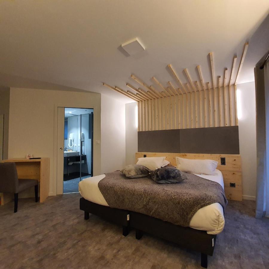 Le Castelet Hotel Le Mont-Dore Bagian luar foto